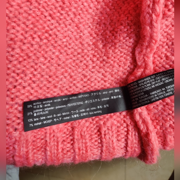 ZARA Oversized Cardigan - Picture 3 of 4